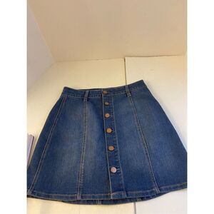 Love Fire denim jean skirt size 3 rn#44480 Small Buttons